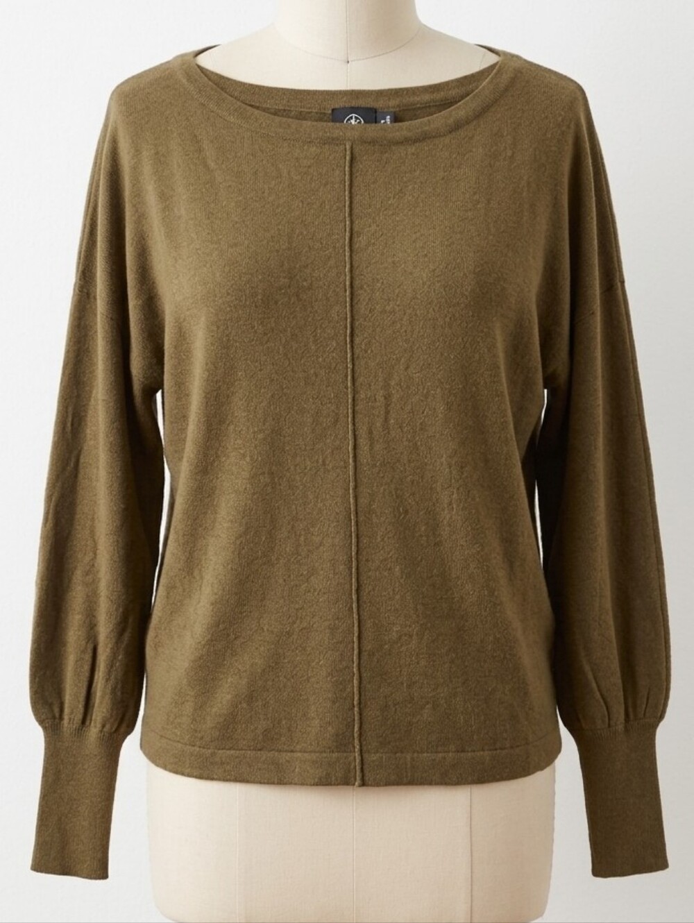 bobeau Olive Green Lightweight Knit Sweater